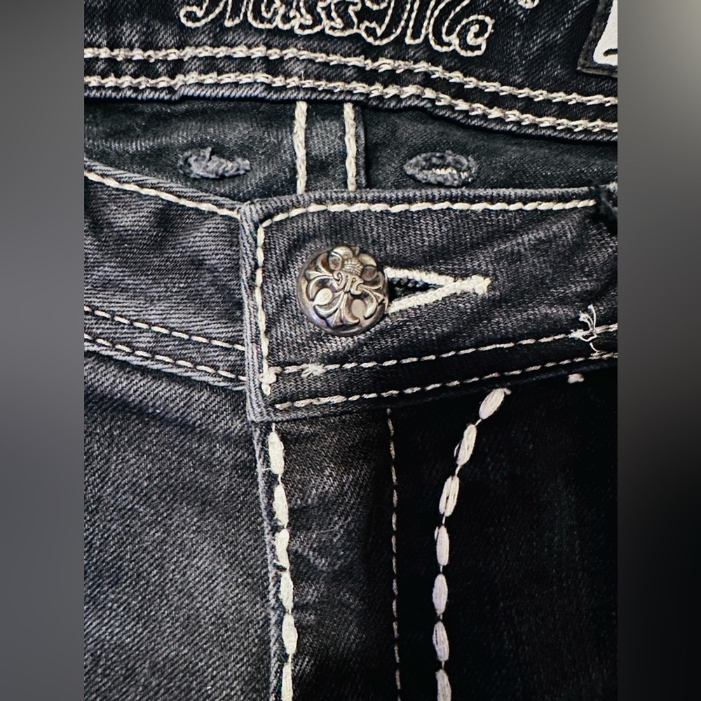•SOLD•Buckle Miss Me Jeans size 32 - Picture 3 of 14